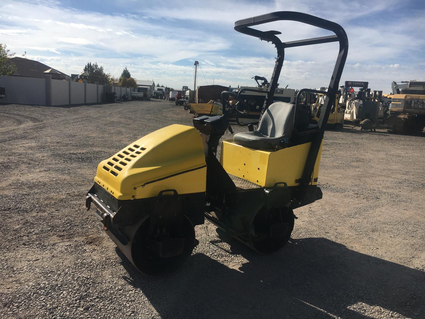 ./imagenes/INVOICE/2019/15528/COMPACTADOR WACKER RD114 (8).JPG